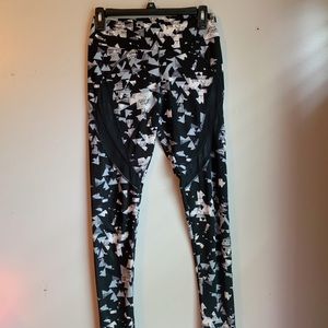Black and white print mesh leggings